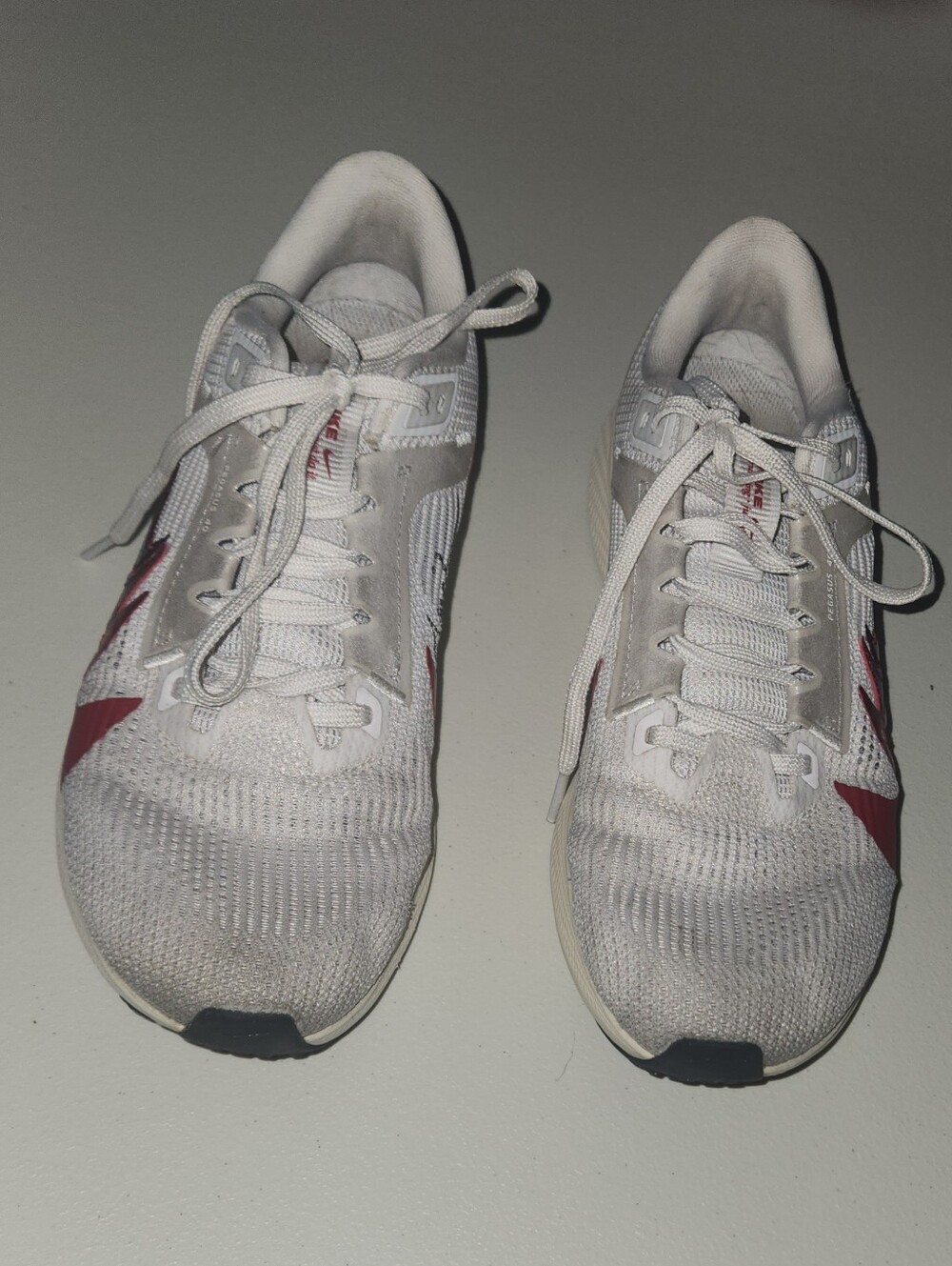 Nike Air Zoom Pegasus 40 With Multi Colored Swooshes Size 8.5